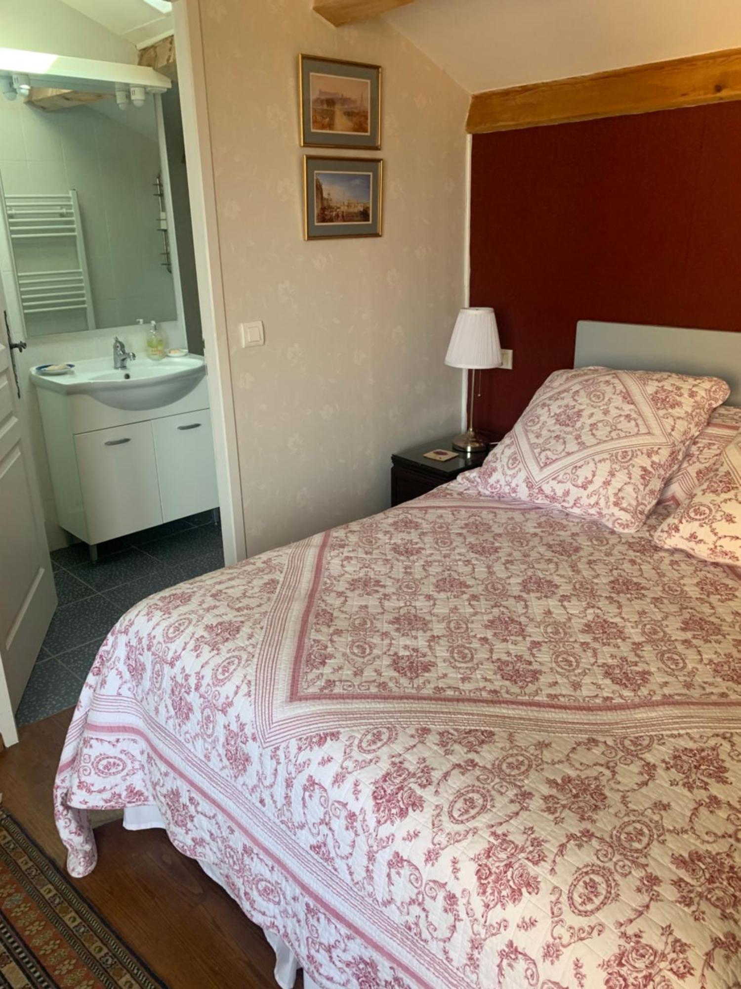 Comfortable Gite Magalas Экстерьер фото